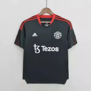 Manchester United 22-23 Black Training Kit
