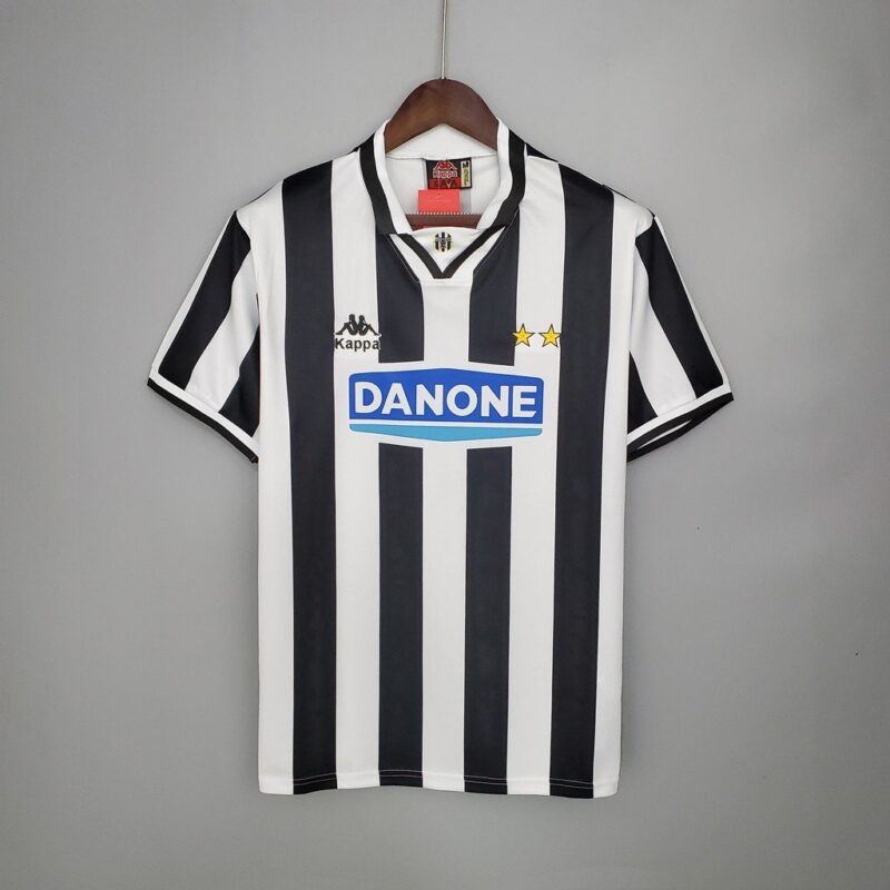 Juventus 94-95 Retro Home Kit