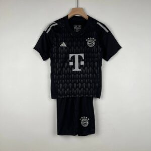 23/24 Goalkeeper Bayern Muncih Black Special Edition Kids Kit